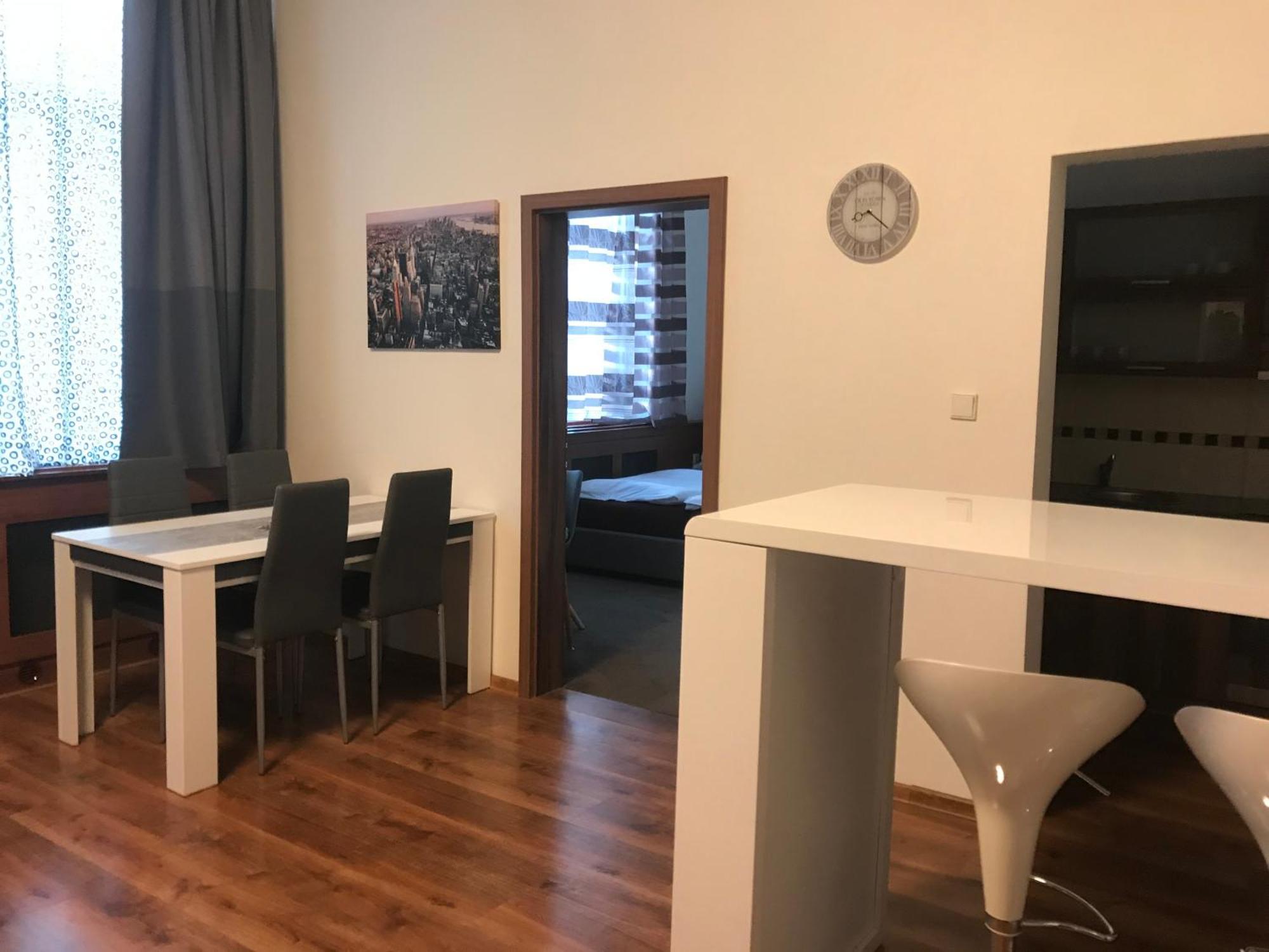 Old Town Boutique Apartments Liberec Værelse billede